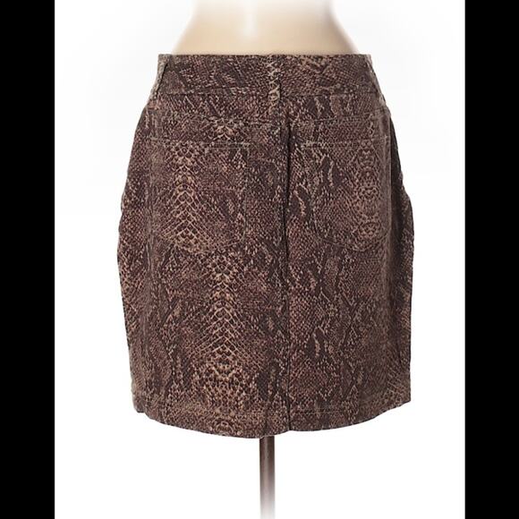 Chaps brown snakeskin patterned denim skirt, 8 B2G11 - Picture 2 of 5